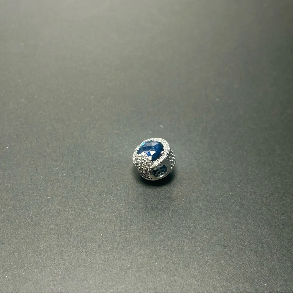 Pandora Charm - Picture 7 of 12